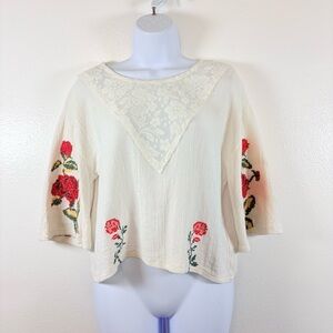 Gimmicks Cream Boho Embroidered Knit Top Lace Inset Floral Sleeves Size M